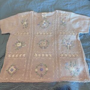 Embroidered Knit Women’s Top - Ecru Floral‎ Design